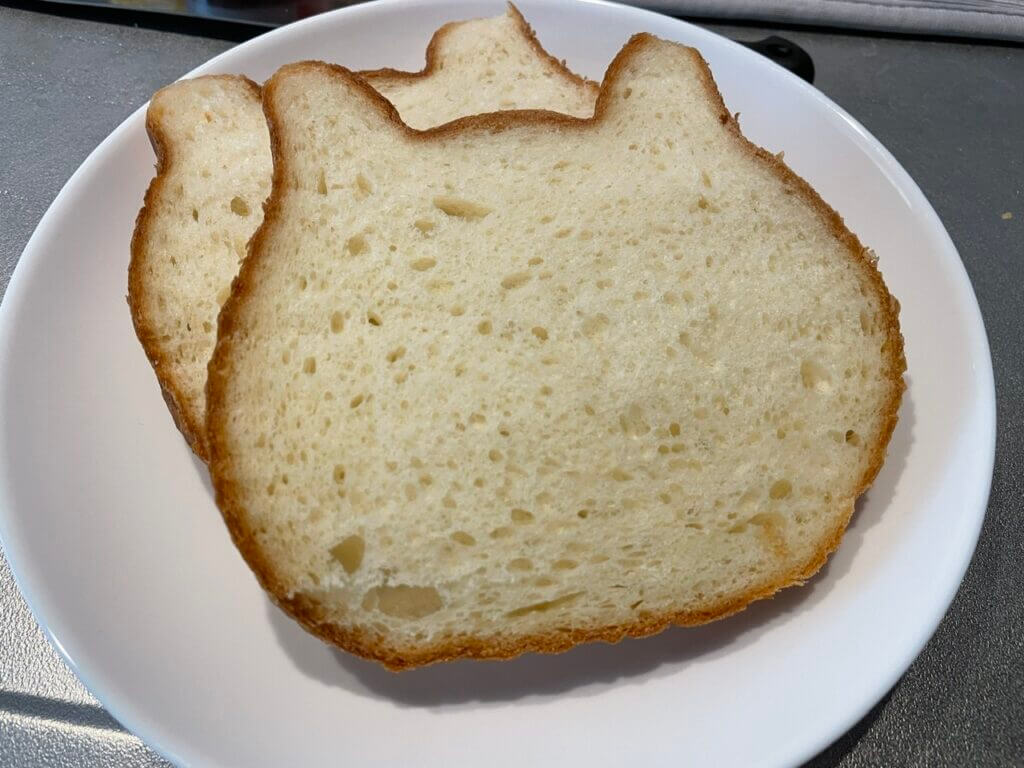 ねこねこ食パンのスライス写真